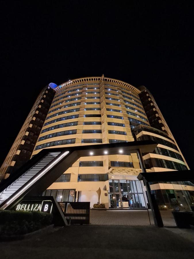סוראט Honest Homes At Rajhans Belliza, Appartment Units מראה חיצוני תמונה