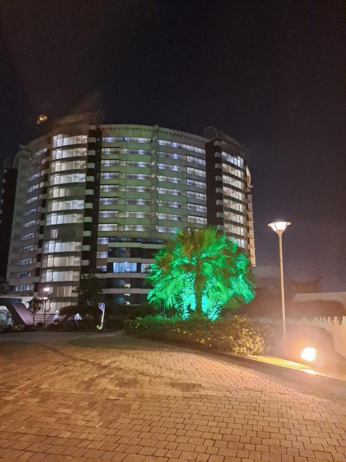 סוראט Honest Homes At Rajhans Belliza, Appartment Units מראה חיצוני תמונה