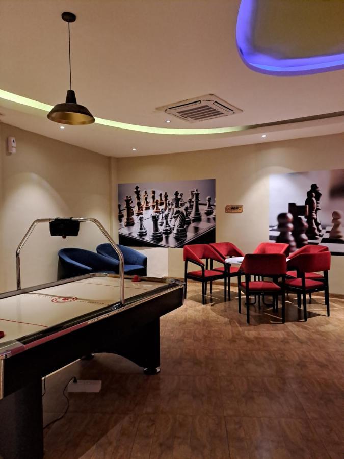 סוראט Honest Homes At Rajhans Belliza, Appartment Units מראה חיצוני תמונה